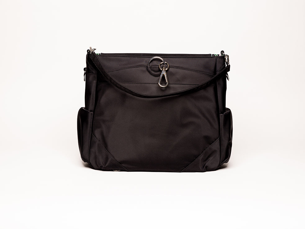 The Tournament Traveler